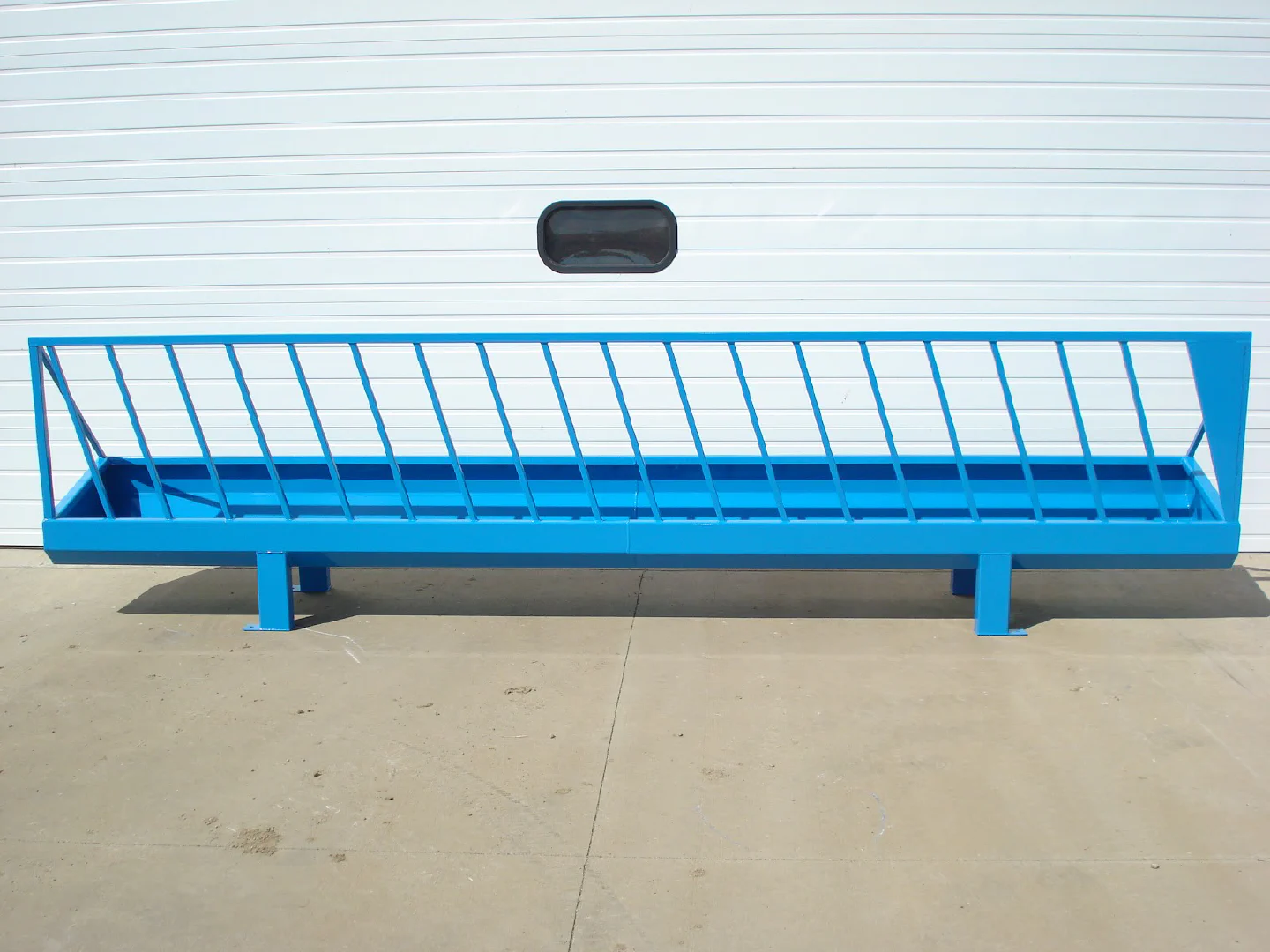 /img/werk/bunk-fenceline-2.jpg
